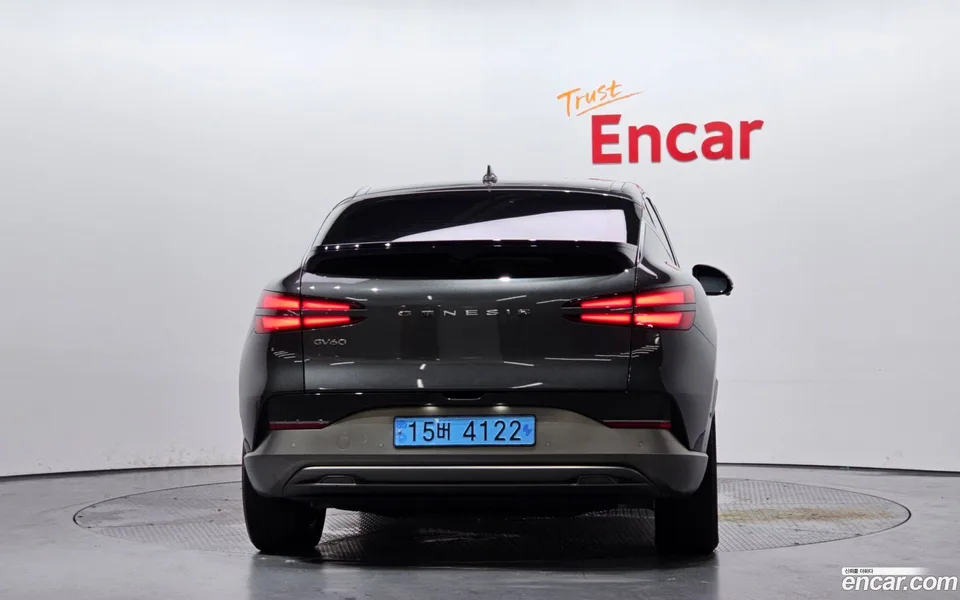 Genesis GV60 AWD 2023 — thumbnail 4