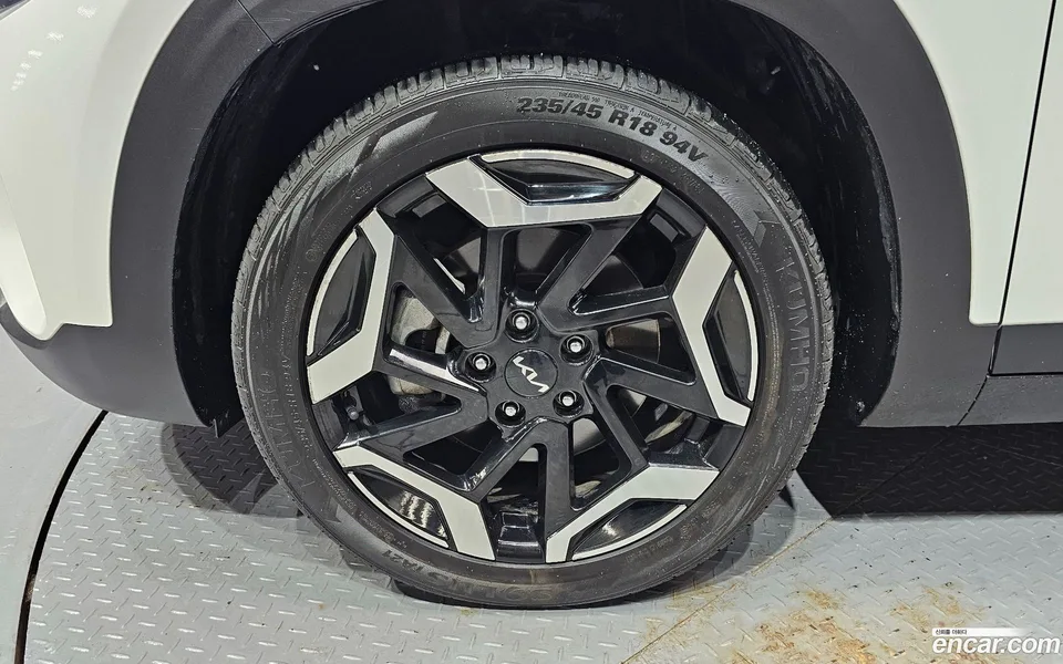 Kia Seltos 1.6 4WD 2022 — thumbnail 2