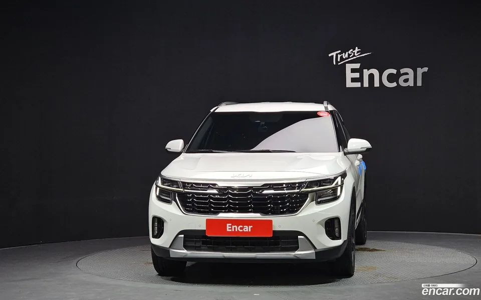 Kia Seltos 1.6 4WD 2022 — thumbnail 3