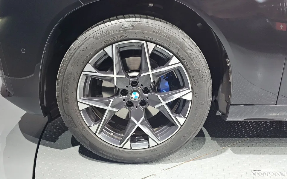 BMW X3 xDrive 20 M 2025 — thumbnail 5