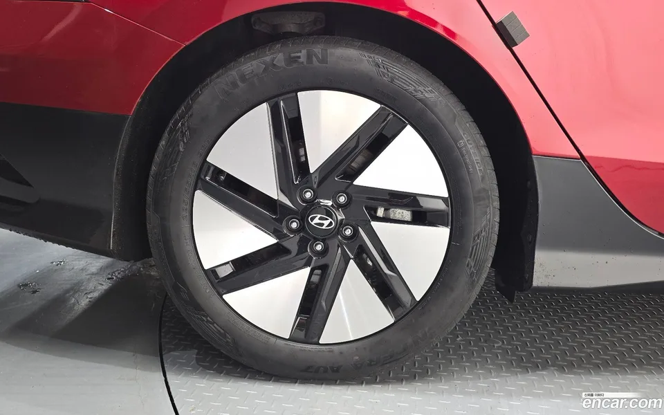 Hyundai Ioniq 6 AWD 2023 — thumbnail 2