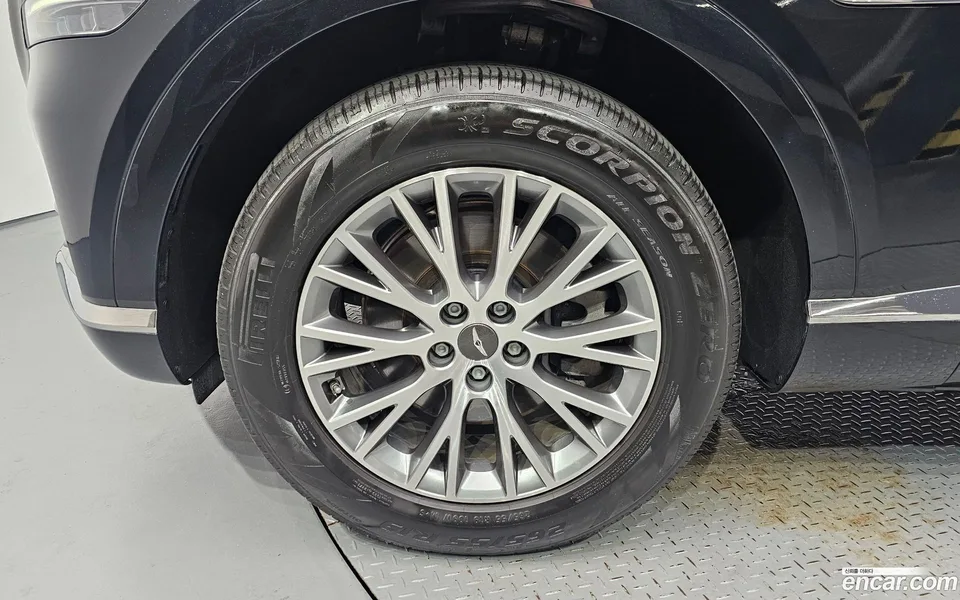 Genesis GV80 2.5T 2WD 2022 — thumbnail 2