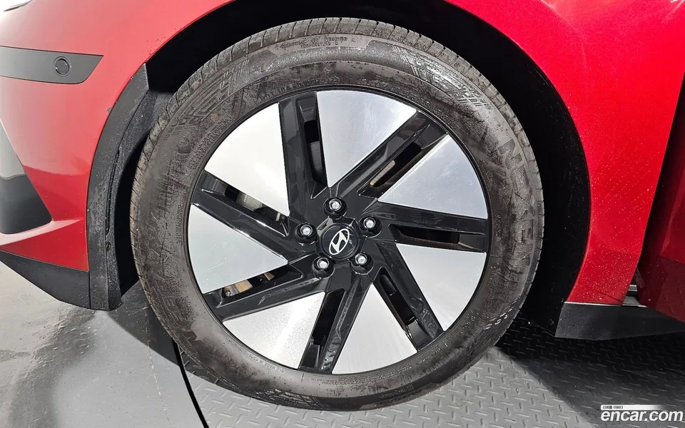 Hyundai Ioniq 6 2023 — thumbnail 5
