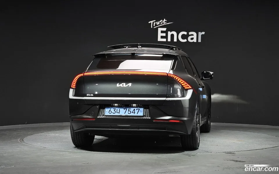 Kia EV6 4WD 2023 — thumbnail 4