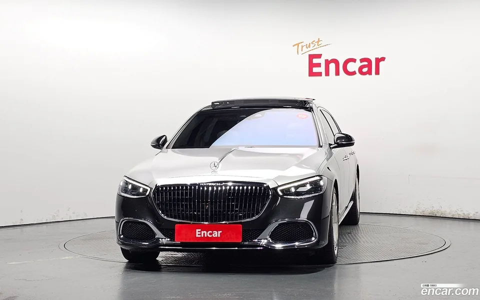 Mercedes-Benz S-Class S580 4MATIC 2023 — thumbnail 3