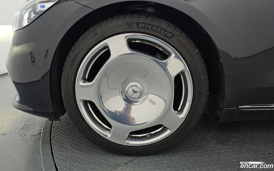 Mercedes-Benz S-Class S580 4MATIC 2023 — thumbnail 5