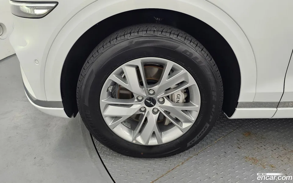 Genesis GV70 2.5T AWD 2024 — thumbnail 5