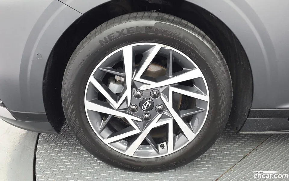 Hyundai Grandeur Hybrid 2023 — миниатюра 5