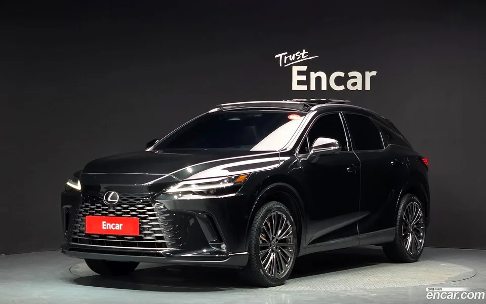 Lexus RX 350h 2023 — photo 1, buy with delivery to Moscow