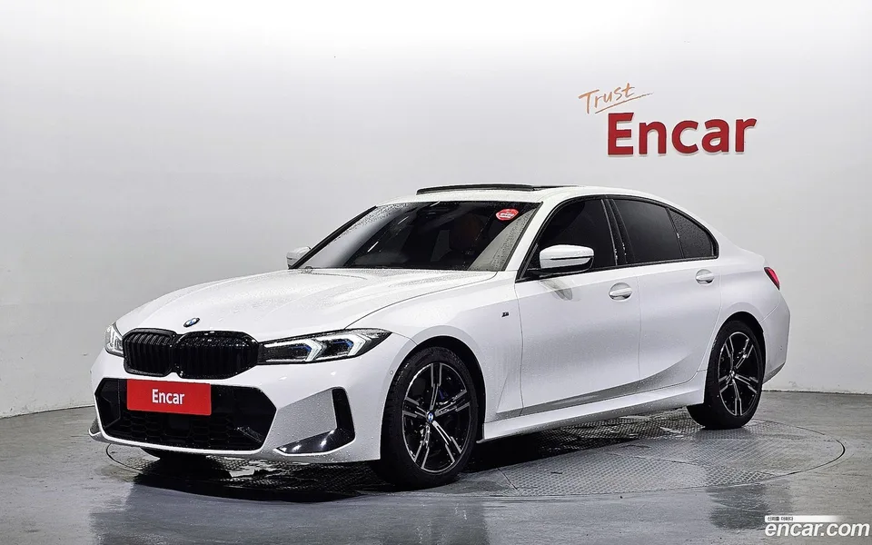 BMW 3 Series 320i M 2025 — photo 1, buy with delivery to Moscow