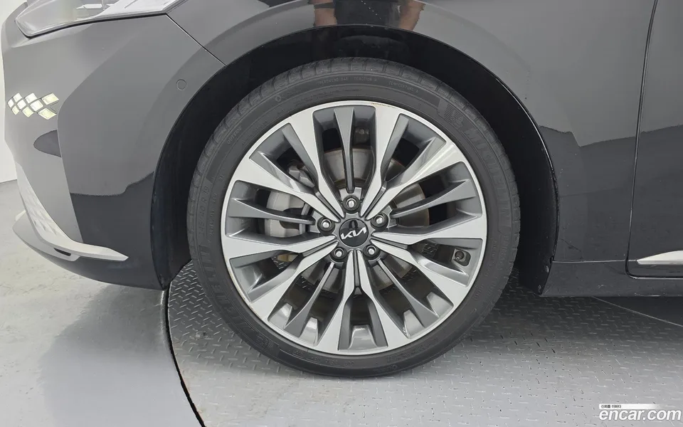 Kia K8 2.5 2WD 2022 — thumbnail 2