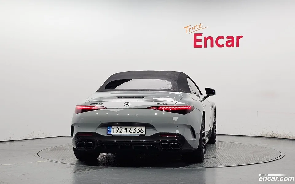 Mercedes-Benz SL-Class AMG SL63 4MATIC+ 2023 — thumbnail 4