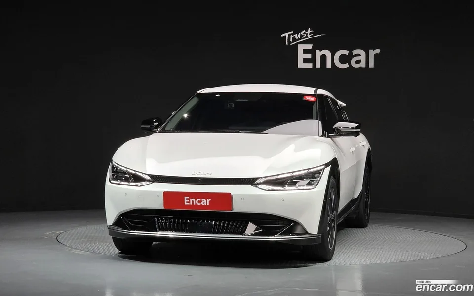 Kia EV6 2024 — thumbnail 3