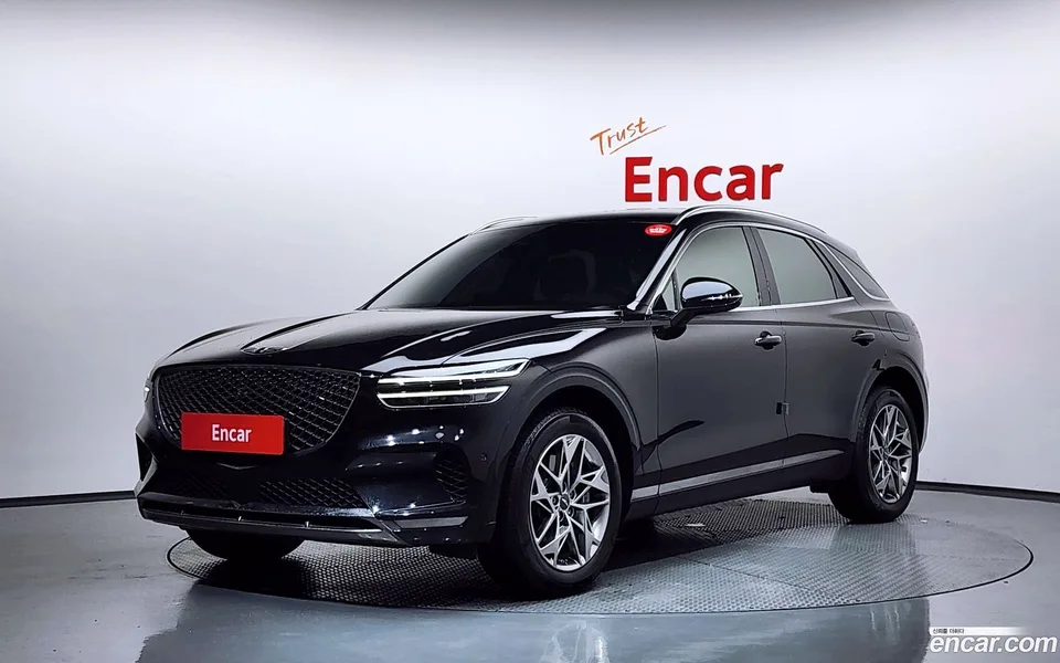 Genesis GV70 2.5T AWD 2023 — photo 1, buy with delivery to Moscow