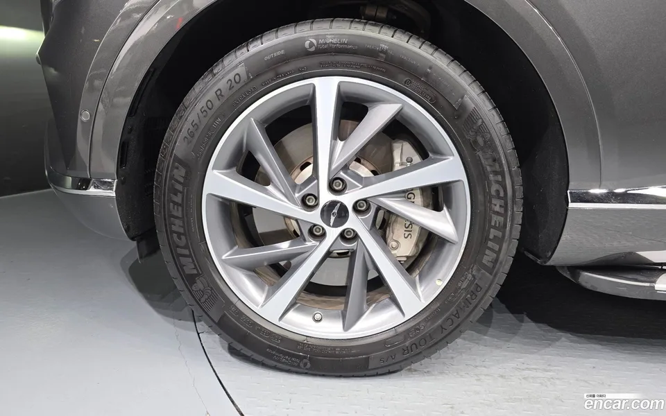 Genesis GV80 2.5T AWD 2024 — thumbnail 2