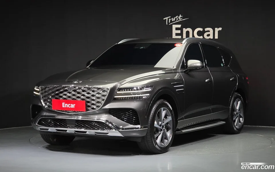 Genesis GV80 2.5T AWD 2024 — photo 1, buy with delivery to Moscow