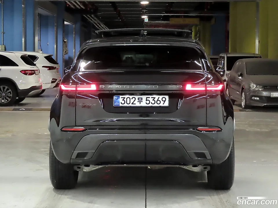Land Rover Range Rover Evoque P250 SE 2025 — thumbnail 4