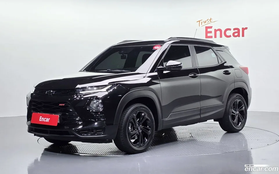Chevrolet Trailblazer 1.3 4WD 2023 — photo 1, buy with delivery to Moscow
