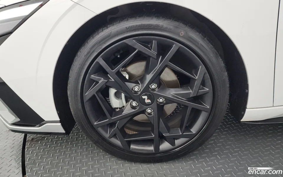 Hyundai Avante CN7 1.6 2023 — thumbnail 2