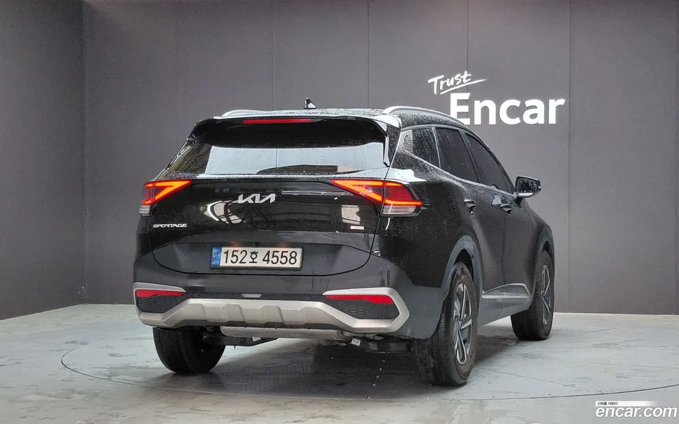 Kia Sportage Hybrid 2WD 2022 — thumbnail 4