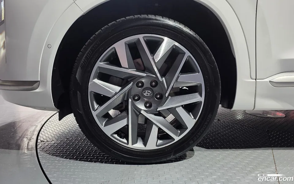 Hyundai SantaFe 2.5T 4WD 2023 — миниатюра 2