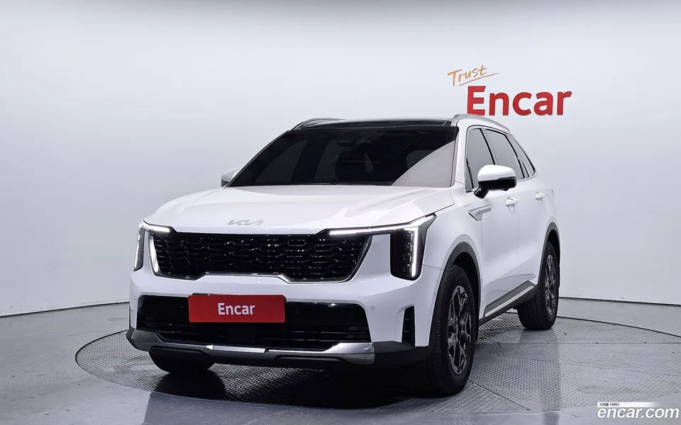 Kia Sorento HEV 1.6 4WD 2023 — photo 1, buy with delivery to Moscow