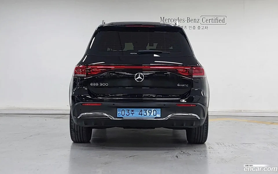 Mercedes-Benz EQB EQB300 4MATIC AMG 2024 — thumbnail 4