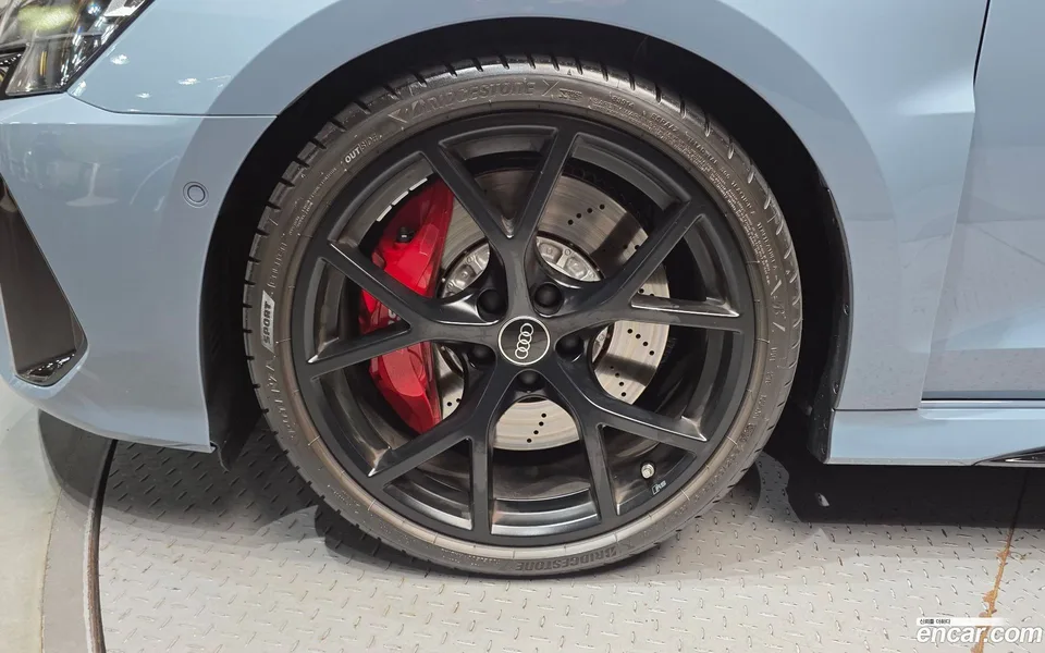 Audi RS3 (8Y) 2.5 TFSI 2025 — thumbnail 2