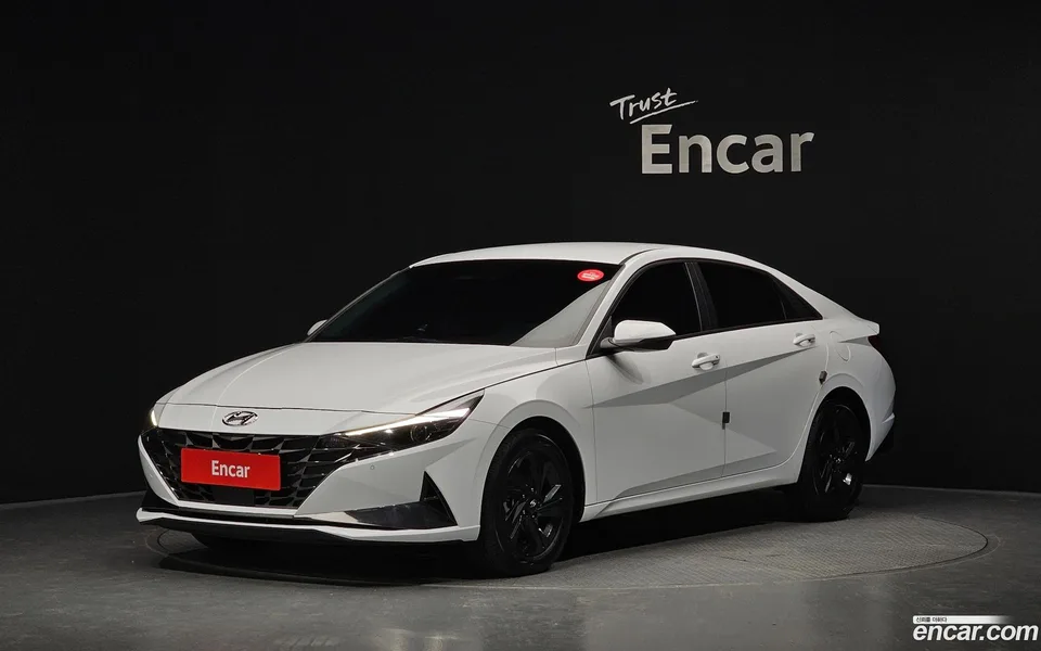 Hyundai Avante 1.6 2022 — photo 1, buy with delivery to Moscow