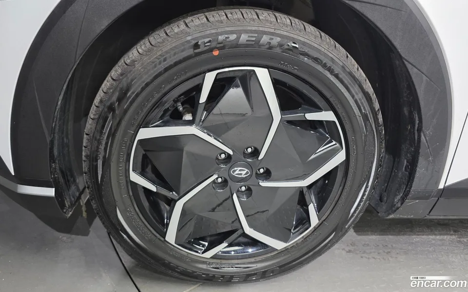 Hyundai Ioniq 5 AWD 2024 — thumbnail 2