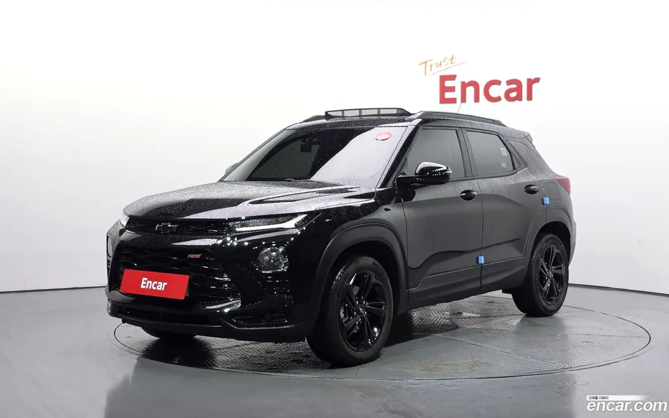 Chevrolet Trailblazer 1.3 4WD 2022 — photo 1, buy with delivery to Moscow