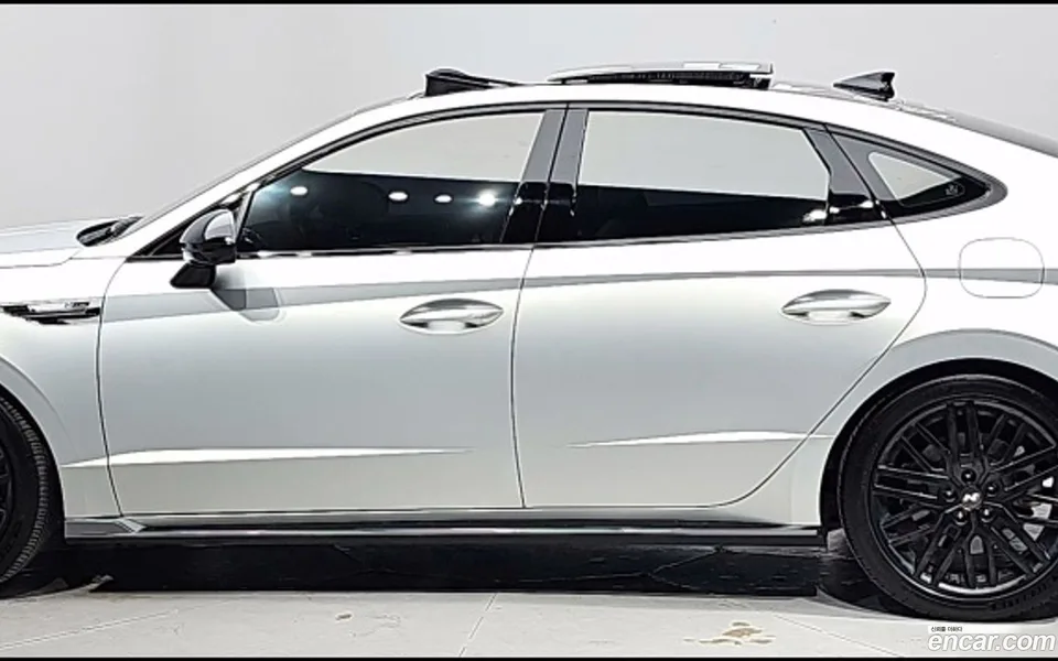 Hyundai Sonata The Edge 2.5 2023 — thumbnail 3