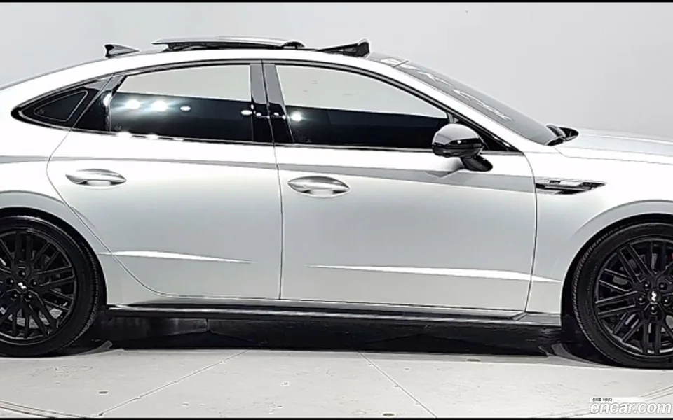 Hyundai Sonata The Edge 2.5 2023 — thumbnail 4