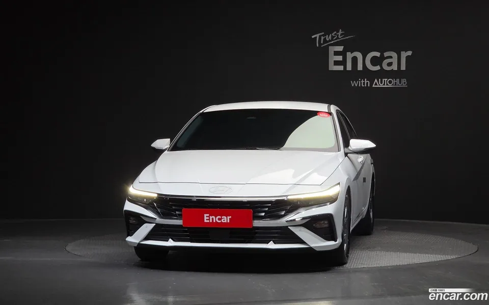 Hyundai Avante CN7 1.6 2024 — thumbnail 3