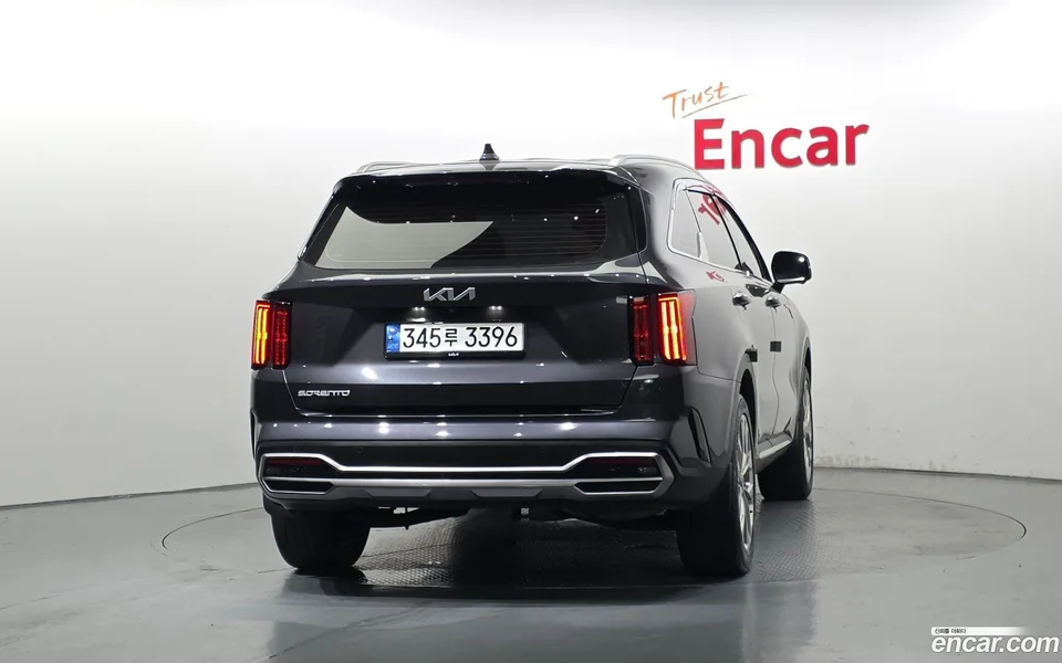 Kia Sorento 2.5T 2WD 2023 — thumbnail 4