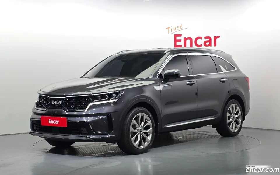 Kia Sorento 2.5T 2WD 2023 — photo 1, buy with delivery to Moscow