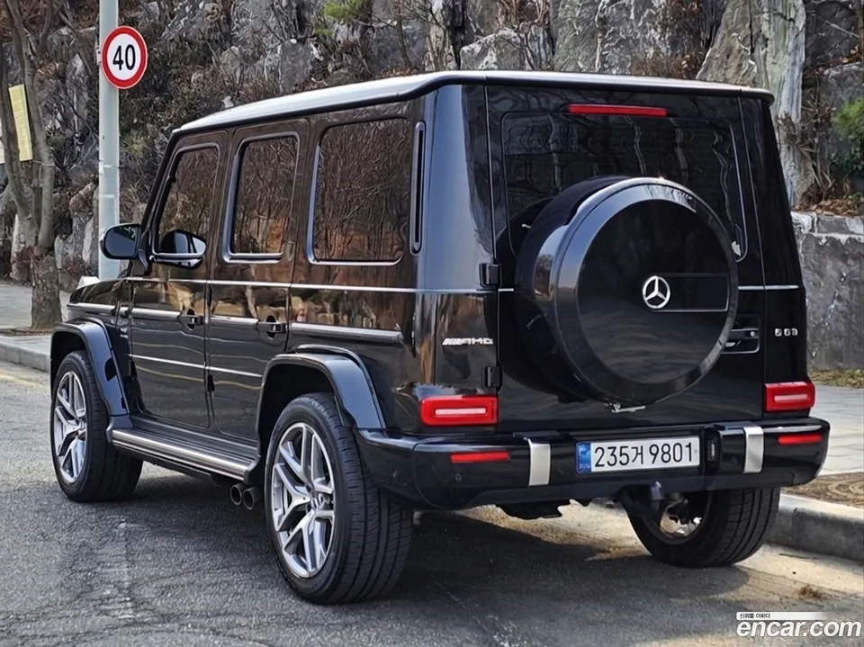 Mercedes-Benz G-Class (W463b) AMG G63 2024 — thumbnail 4