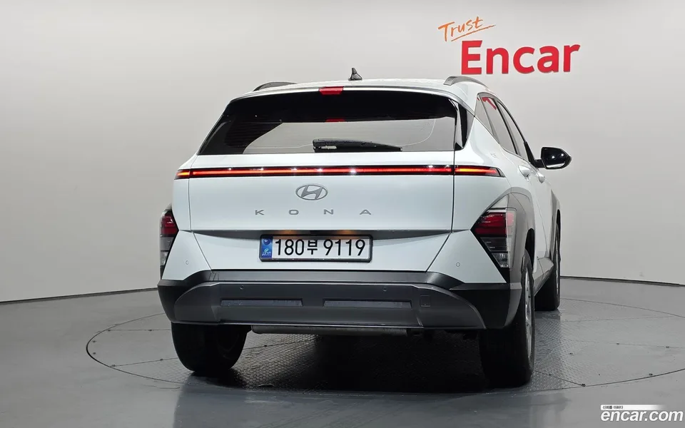 Hyundai Kona 2.0 2WD 2024 — thumbnail 4