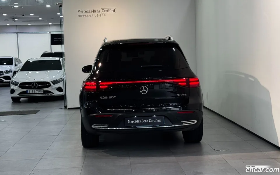Mercedes-Benz EQB EQB300 4MATIC 2025 — миниатюра 4