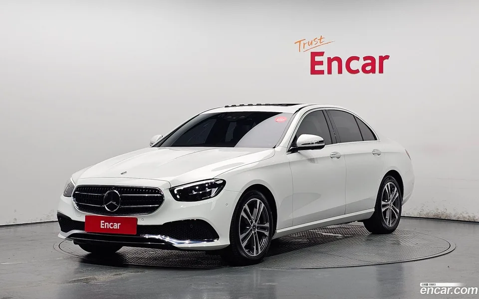 Mercedes-Benz E-Class E250 2023 — photo 1, buy with delivery to Moscow