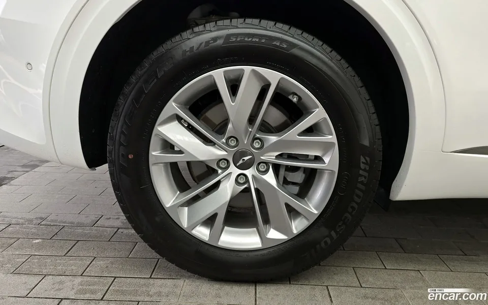 Genesis GV70 2.5T AWD 2024 — thumbnail 5
