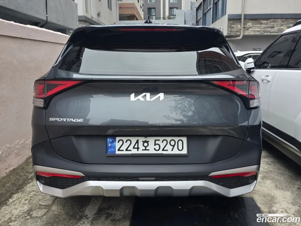 Kia Sportage 1.6 2WD 2024 — thumbnail 3