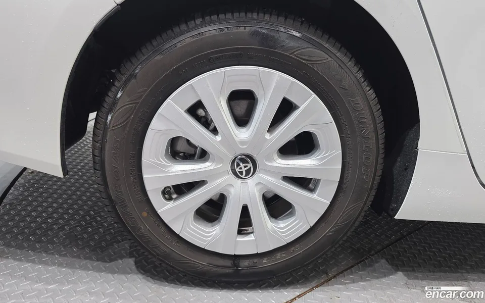 Toyota 4 1.8 2022 — thumbnail 2
