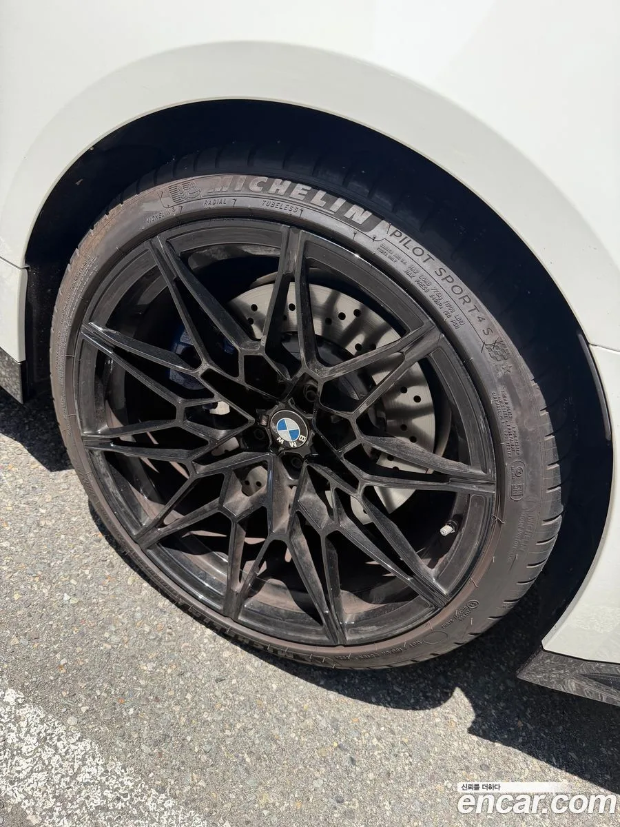 BMW M4 M4 M xDrive 2024 — thumbnail 2