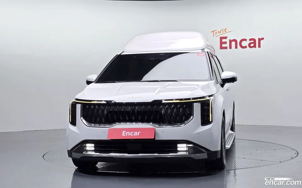 Kia Carnival 9 () 2024 — thumbnail 3
