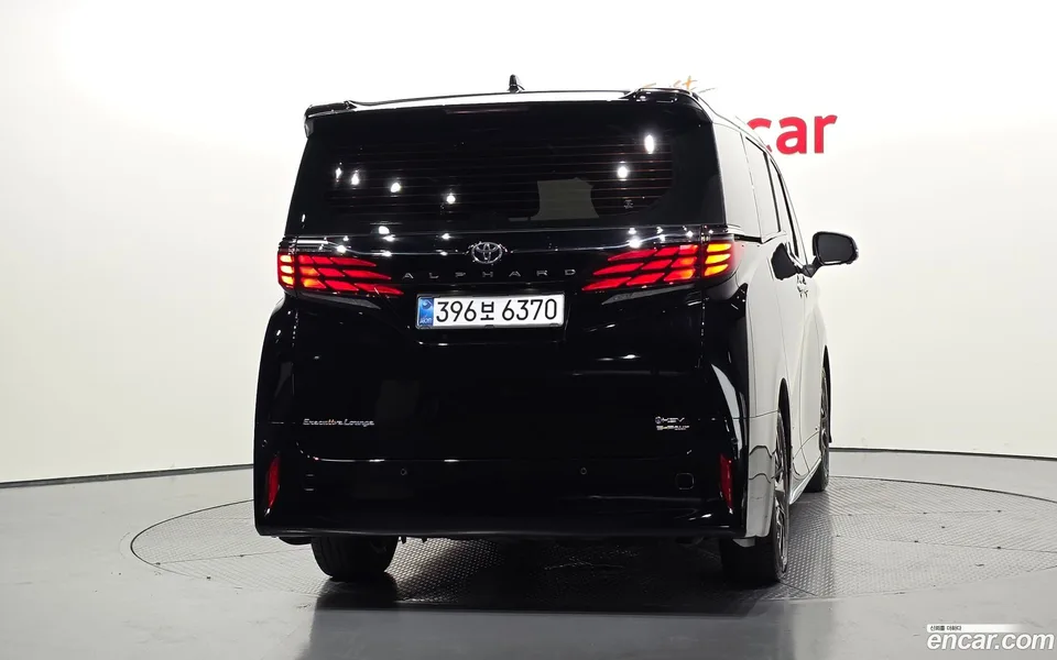Toyota Alphard 2.5 HEV AWD 2025 — thumbnail 4