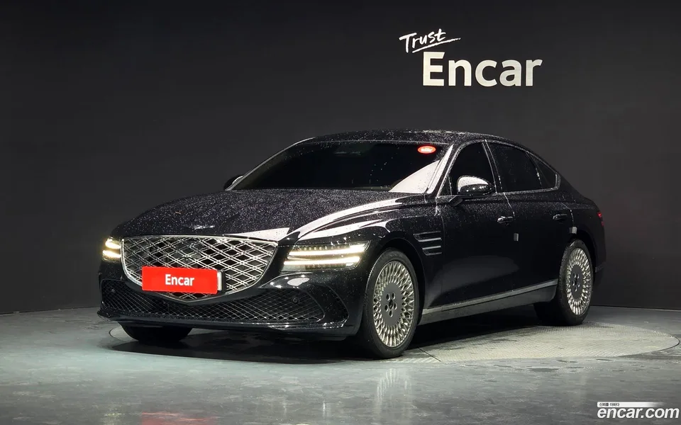 Genesis G80 2.5 AWD 2024 — photo 1, buy with delivery to Moscow