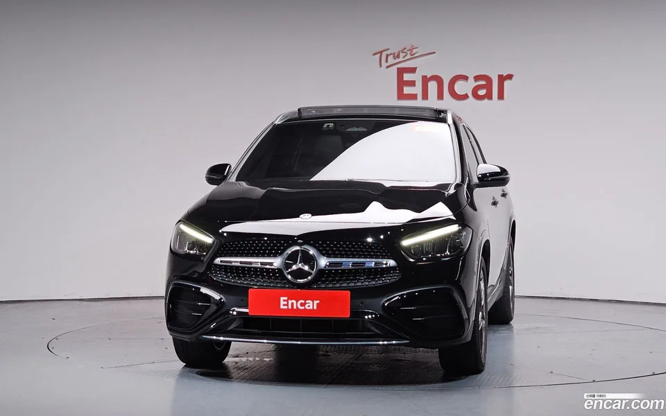 Mercedes-Benz GLA-Class GLA250 4MATIC 2025 — thumbnail 3