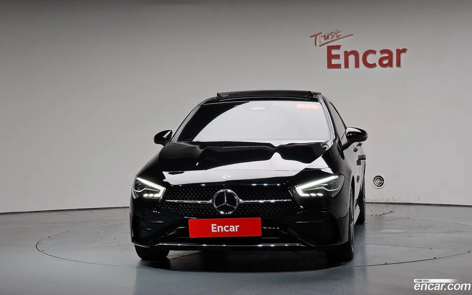 Mercedes-Benz CLA-Class CLA250 4MATIC 2025 — thumbnail 3