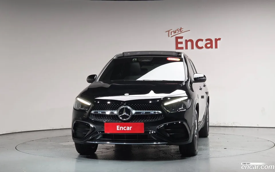 Mercedes-Benz GLA-Class GLA250 4MATIC 2025 — thumbnail 3